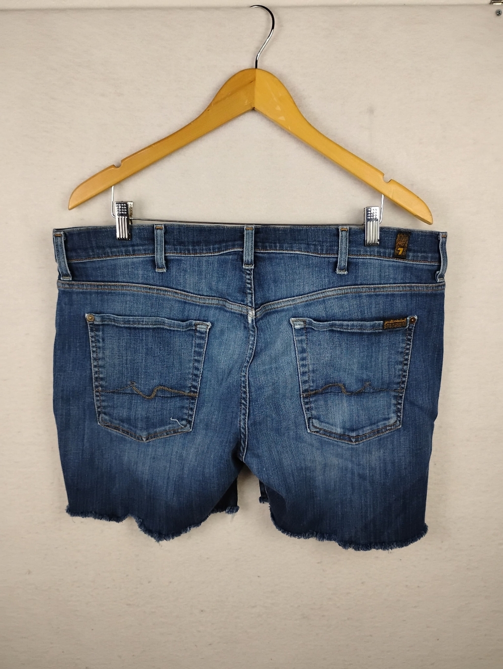 7 For All Mankind Cut Offs Midi Denim Shorts Size Women's 18 - Picture 5 of 7